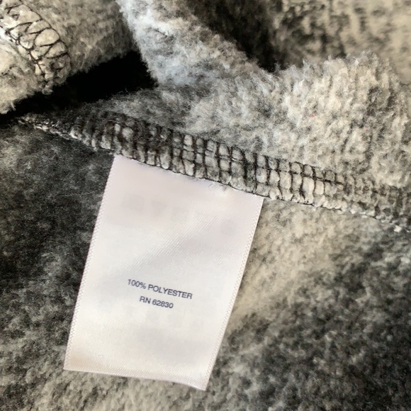 Lands End fleece lined quarter zip - Picture 5 of 5